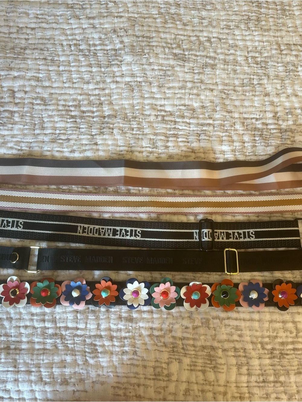 ACCESSORIES BUNDLE - Picture 11 of 11